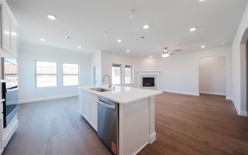 2413 Swinley Forest Street, Celina, TX 75009, 4 Bedrooms Bedrooms, ,2 BathroomsBathrooms,Residential,For Sale,2413 Swinley Forest Street,20787287