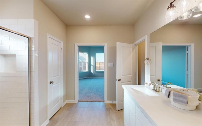 5000 Greenbrook Road, Denton, TX 76226, 4 Habitaciones Habitaciones , ,3 BañosBaños,Residential,En Venta,5000 Greenbrook Road,20796588