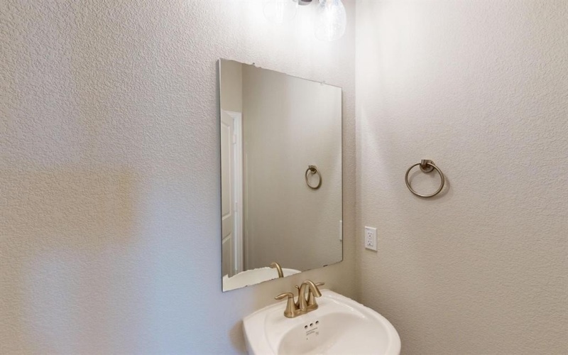 5000 Greenbrook Road, Denton, TX 76226, 4 Habitaciones Habitaciones , ,3 BañosBaños,Residential,En Venta,5000 Greenbrook Road,20796588