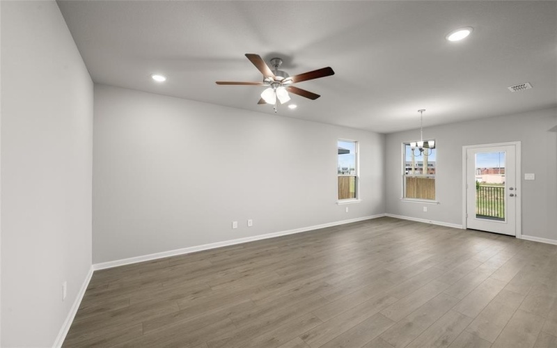 8116 Korat Vista, Godley, TX 76044, 3 Habitaciones Habitaciones , ,2 BañosBaños,Residential,En Venta,8116 Korat Vista,20796847