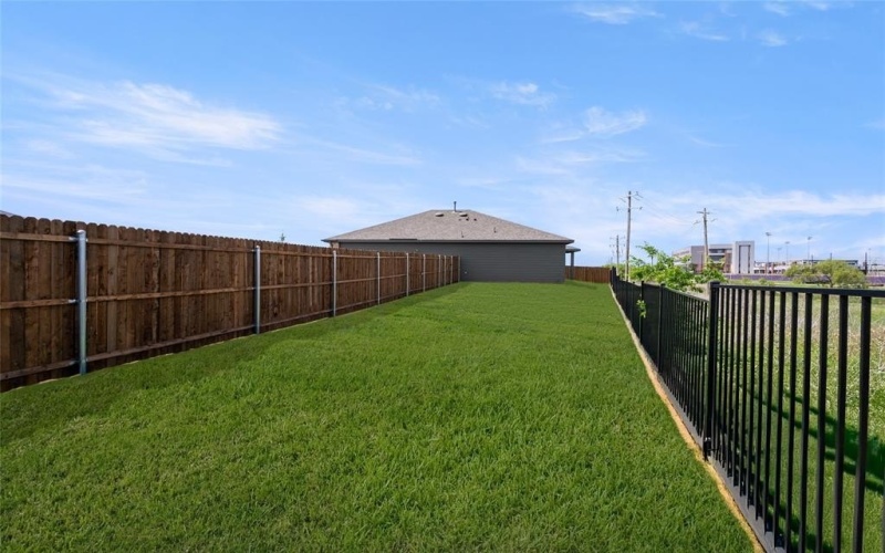 8116 Korat Vista, Godley, TX 76044, 3 Habitaciones Habitaciones , ,2 BañosBaños,Residential,En Venta,8116 Korat Vista,20796847