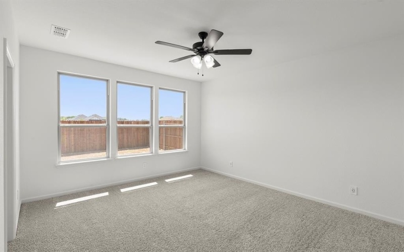 1725 Edgeway Drive, Aubrey, TX 76227, 4 Bedrooms Bedrooms, ,2 BathroomsBathrooms,Residential,For Sale,1725 Edgeway Drive,20797628