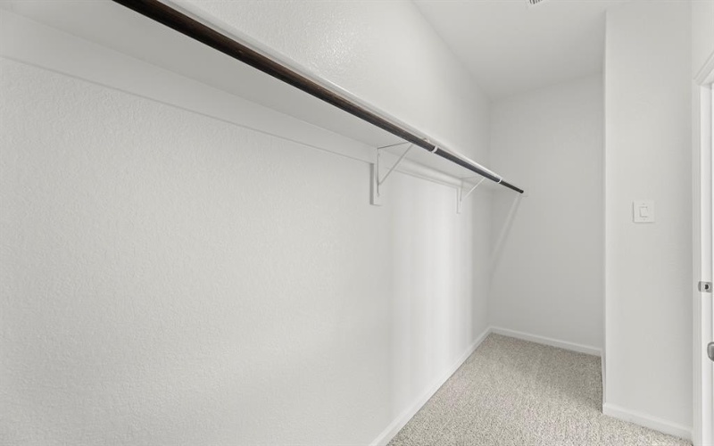 1725 Edgeway Drive, Aubrey, TX 76227, 4 Bedrooms Bedrooms, ,2 BathroomsBathrooms,Residential,For Sale,1725 Edgeway Drive,20797628