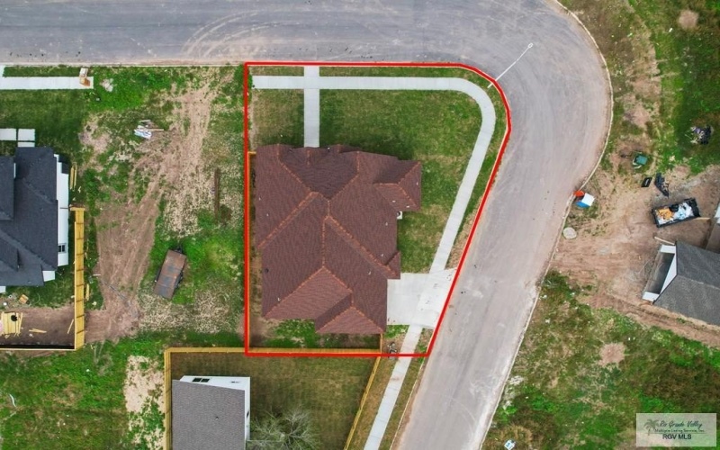 5436 TULIP CT, BROWNSVILLE, TX 78526, 4 Bedrooms Bedrooms, ,3 BathroomsBathrooms,Residential,For Sale,5436 TULIP CT,29762764