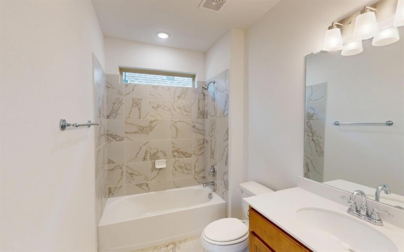 1008 Western Hills Drive, Crowley, TX 76036, 2 Habitaciones Habitaciones , ,2 BañosBaños,Residential,En Venta,1008 Western Hills Drive,20795591