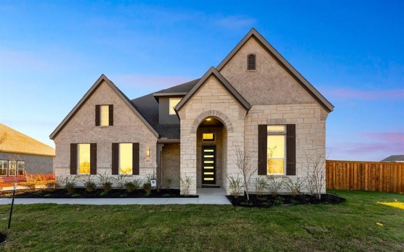 9832 Palermo Drive, Mesquite, TX 75126, 5 Bedrooms Bedrooms, ,5 BathroomsBathrooms,Residential,For Sale,9832 Palermo Drive,20755372