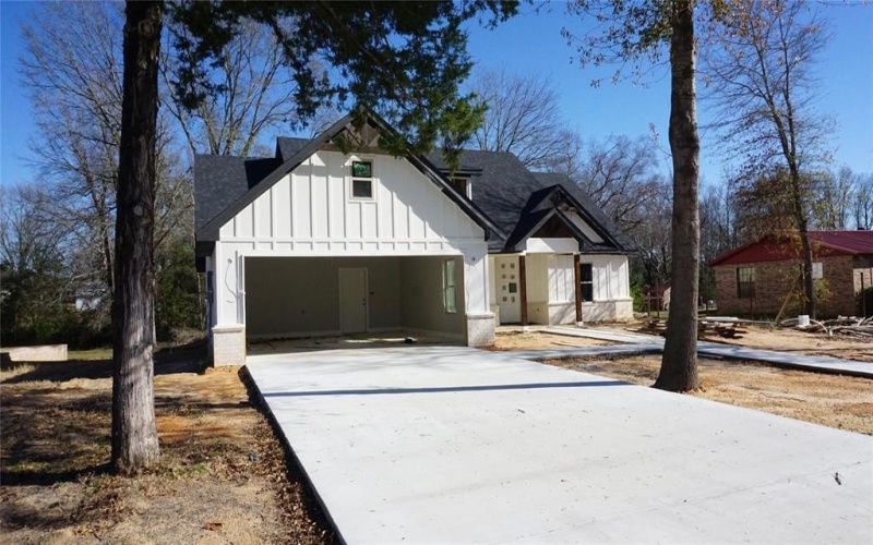 9422 Ann Avenue, Tyler, TX 75706, 3 Bedrooms Bedrooms, ,2 BathroomsBathrooms,Residential,For Sale,9422 Ann Avenue,20796768