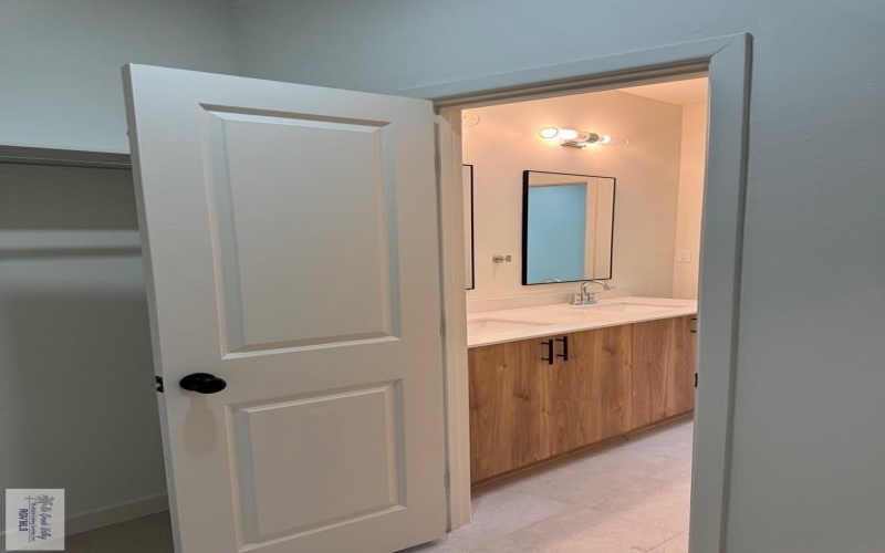 4974 ALEXA RD. #A, BROWNSVILLE, TX 78521, 3 Habitaciones Habitaciones , ,2 BañosBaños,Residential Lease,En Alquiler,4974 ALEXA RD.,29765296