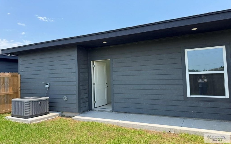 4974 ALEXA RD. #A, BROWNSVILLE, TX 78521, 3 Habitaciones Habitaciones , ,2 BañosBaños,Residential Lease,En Alquiler,4974 ALEXA RD.,29765296