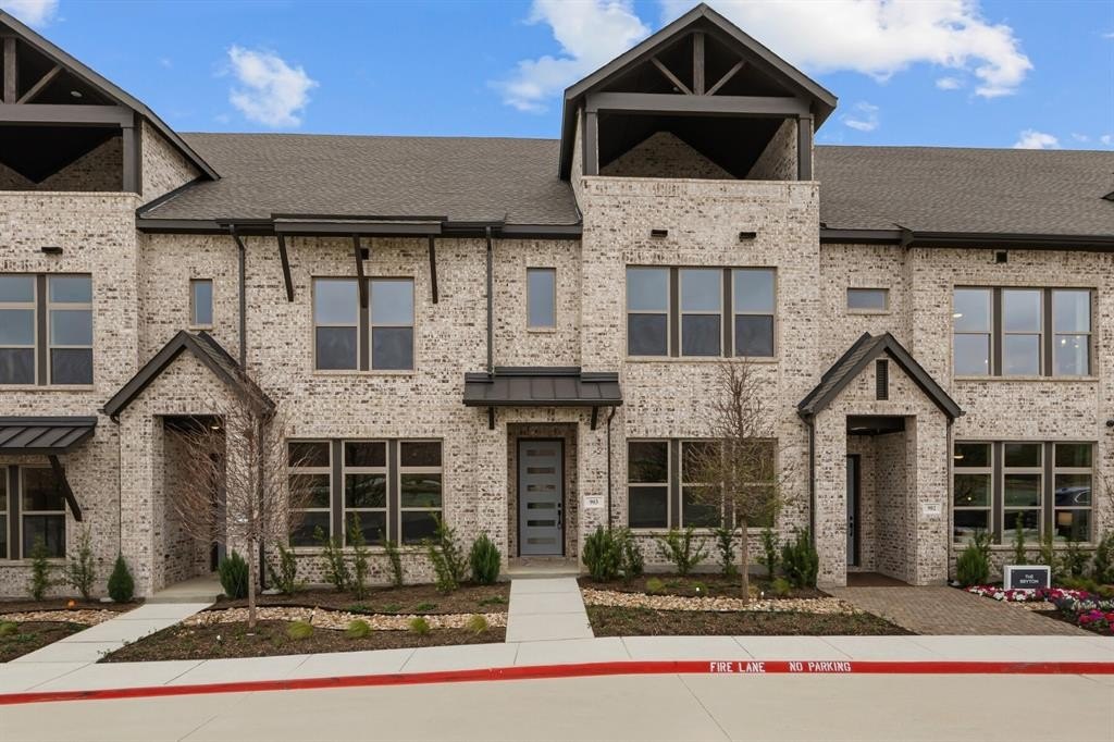 4815 Fuller Court #903, Irving, TX 75038, 3 Bedrooms Bedrooms, ,2 BathroomsBathrooms,Residential,For Sale,4815 Fuller Court,20835121