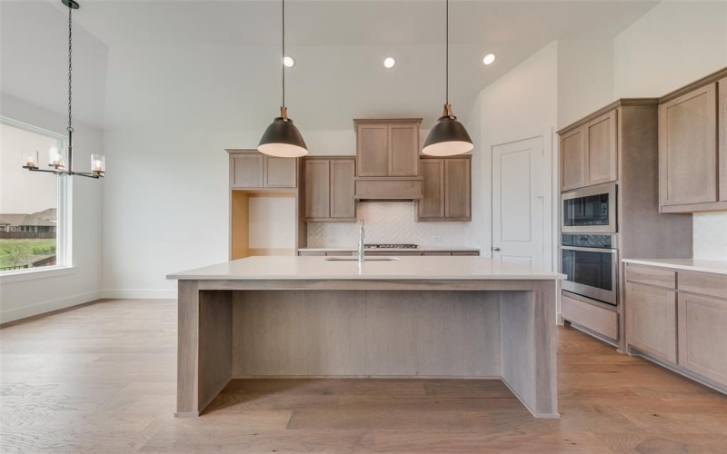 1058 Bingham Way, Forney, TX 75126, 4 Habitaciones Habitaciones , ,5 BañosBaños,Residential,En Venta,1058 Bingham Way,20812214