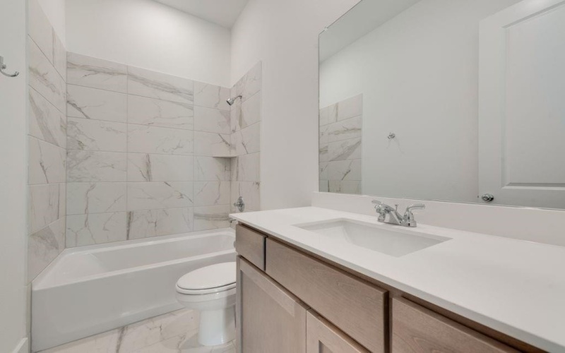 1058 Bingham Way, Forney, TX 75126, 4 Habitaciones Habitaciones , ,5 BañosBaños,Residential,En Venta,1058 Bingham Way,20812214