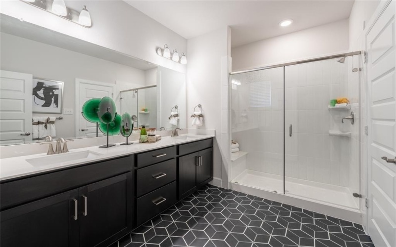 7937 Bayside Drive, Rowlett, TX 75088, 3 Bedrooms Bedrooms, ,3 BathroomsBathrooms,Residential,For Sale,7937 Bayside Drive,20812240