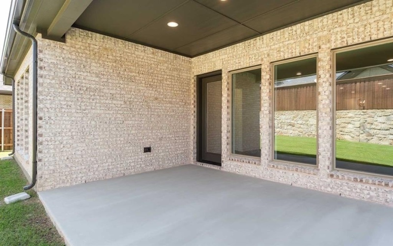 10456 Terrapin Road, Fort Worth, TX 76126, 3 Bedrooms Bedrooms, ,2 BathroomsBathrooms,Residential,For Sale,10456 Terrapin Road,20822818
