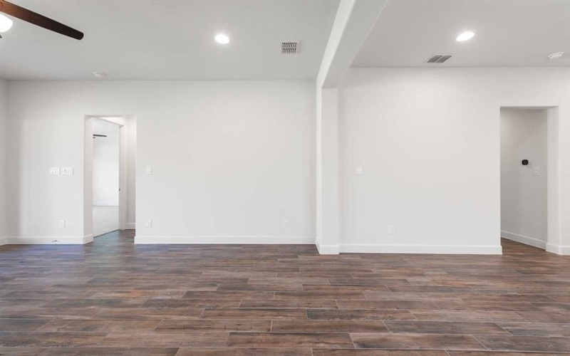10456 Terrapin Road, Fort Worth, TX 76126, 3 Bedrooms Bedrooms, ,2 BathroomsBathrooms,Residential,For Sale,10456 Terrapin Road,20822818