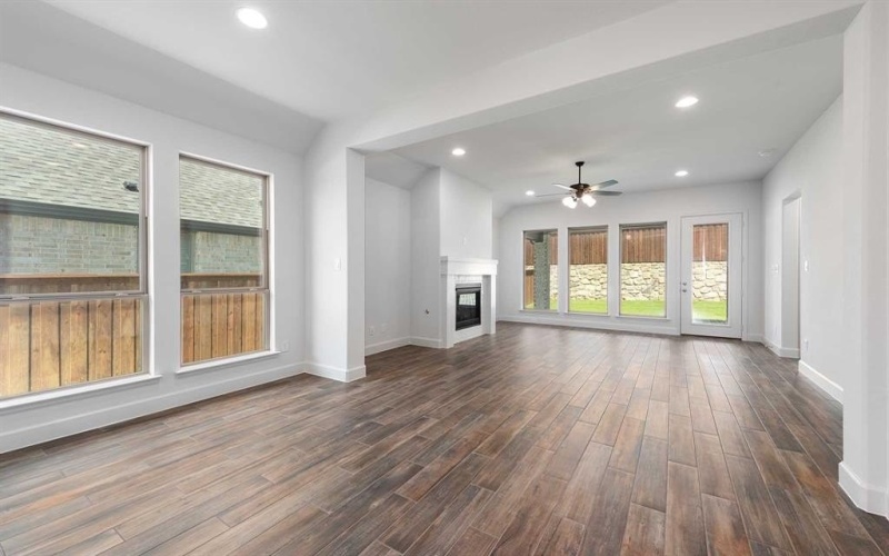 10456 Terrapin Road, Fort Worth, TX 76126, 3 Bedrooms Bedrooms, ,2 BathroomsBathrooms,Residential,For Sale,10456 Terrapin Road,20822818