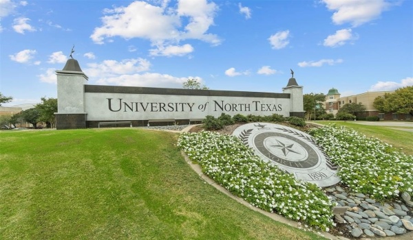 2705 Classical Drive, Denton, TX 76226, 4 Habitaciones Habitaciones , ,3 BañosBaños,Residential,En Venta,2705 Classical Drive,20842348