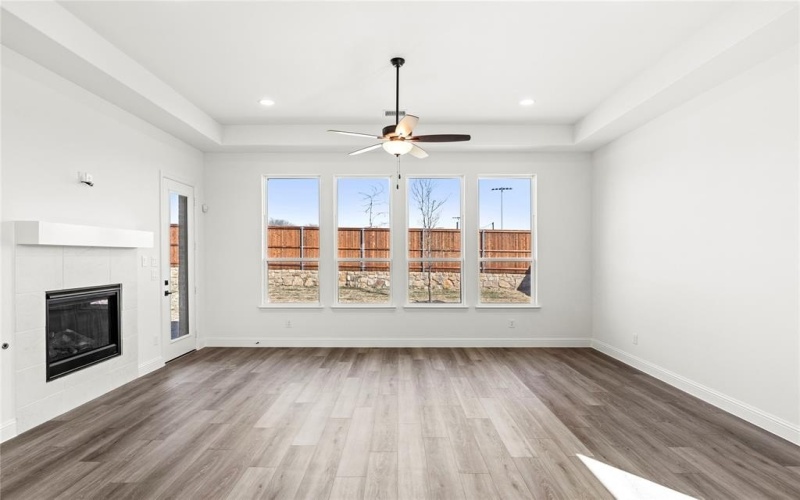 3014 Wallis Drive, Melissa, TX 75454, 4 Bedrooms Bedrooms, ,3 BathroomsBathrooms,Residential,For Sale,3014 Wallis Drive,20801372