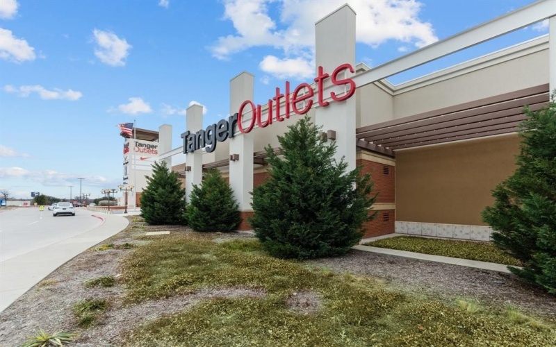 5209 Greenbrook Road, Denton, TX 76226, 4 Habitaciones Habitaciones , ,3 BañosBaños,Residential,En Venta,5209 Greenbrook Road,20842790