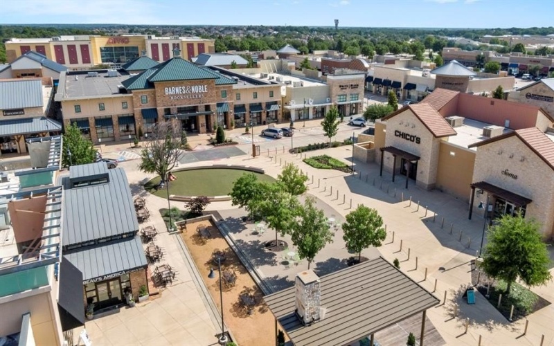5212 Edge Way, Denton, TX 76226, 4 Habitaciones Habitaciones , ,3 BañosBaños,Residential,En Venta,5212 Edge Way,20842817
