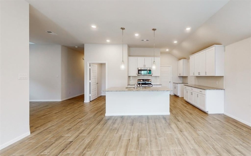 1117 South Hill Drive, Crowley, TX 76036, 3 Habitaciones Habitaciones , ,2 BañosBaños,Residential,En Venta,1117 South Hill Drive,20830297
