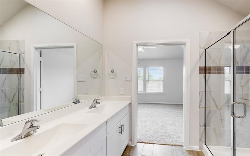 1117 South Hill Drive, Crowley, TX 76036, 3 Habitaciones Habitaciones , ,2 BañosBaños,Residential,En Venta,1117 South Hill Drive,20830297