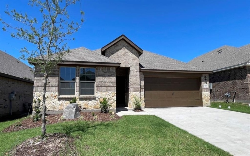 4208 Lucy Lane, Sherman, TX 75090, 4 Bedrooms Bedrooms, ,2 BathroomsBathrooms,Residential,For Sale,4208 Lucy Lane,20810734