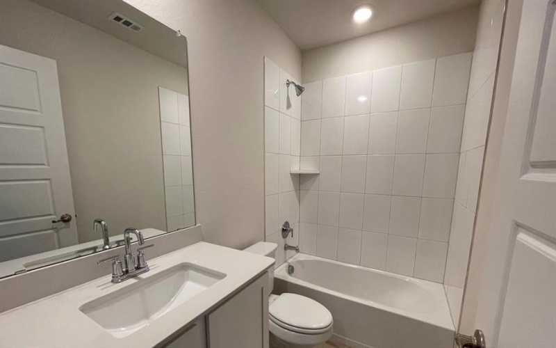 4208 Lucy Lane, Sherman, TX 75090, 4 Bedrooms Bedrooms, ,2 BathroomsBathrooms,Residential,For Sale,4208 Lucy Lane,20810734