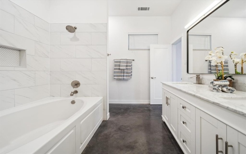 2210 Hooper Street, Dallas, TX 75215, 4 Habitaciones Habitaciones , ,2 BañosBaños,Residential,En Venta,2210 Hooper Street,20814694