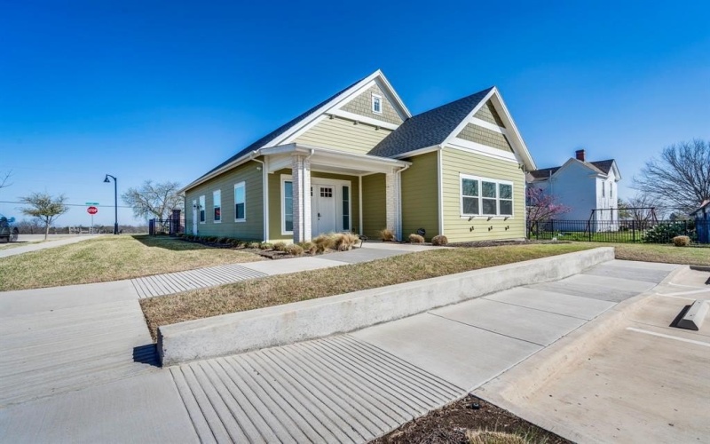 320 Woodside Trail, Waxahachie, TX 75165, 2 Habitaciones Habitaciones , ,1 BañoBaños,Residential,En Venta,320 Woodside Trail,20878068