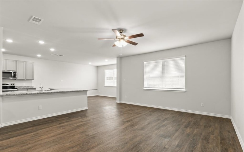 1164 Wingjet Way, Fort Worth, TX 76131, 4 Habitaciones Habitaciones , ,2 BañosBaños,Residential,En Venta,1164 Wingjet Way,20881665