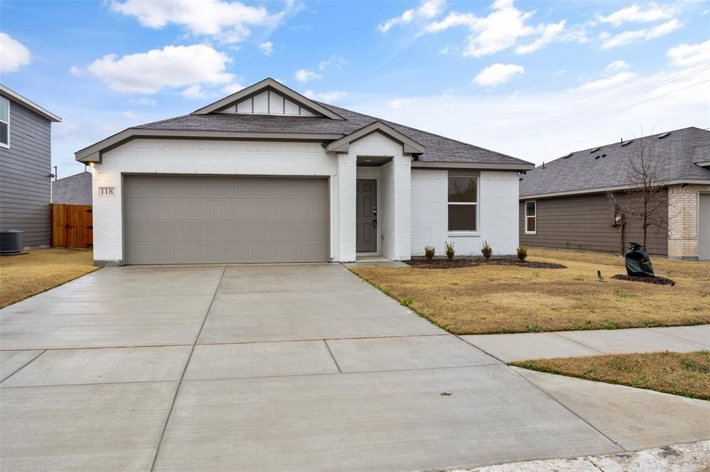118 Kainos Street, Greenville, TX 75402, 4 Bedrooms Bedrooms, ,2 BathroomsBathrooms,Residential,For Sale,118 Kainos Street,20847195