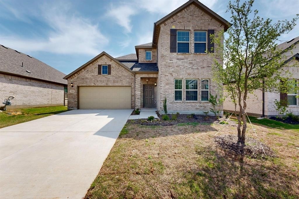 1215 Lancaster Drive, Justin, TX 76247, 5 Bedrooms Bedrooms, ,5 BathroomsBathrooms,Residential,For Sale,1215 Lancaster Drive,20857429