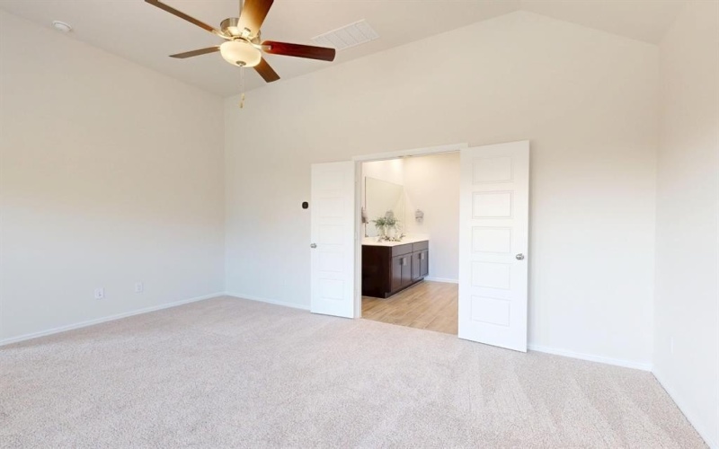 1215 Lancaster Drive, Justin, TX 76247, 5 Bedrooms Bedrooms, ,5 BathroomsBathrooms,Residential,For Sale,1215 Lancaster Drive,20857429