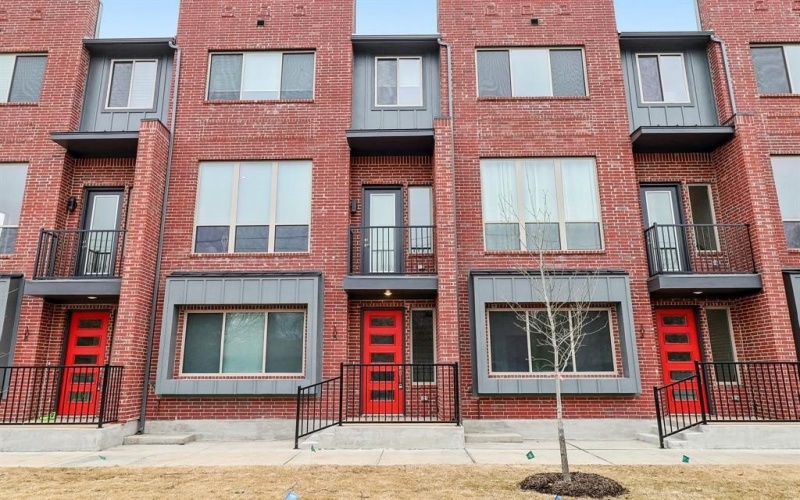 2524 Havenhurst Street #105, Farmers Branch, TX 75234, 3 Habitaciones Habitaciones , ,3 BañosBaños,Residential,En Venta,2524 Havenhurst Street,20862440