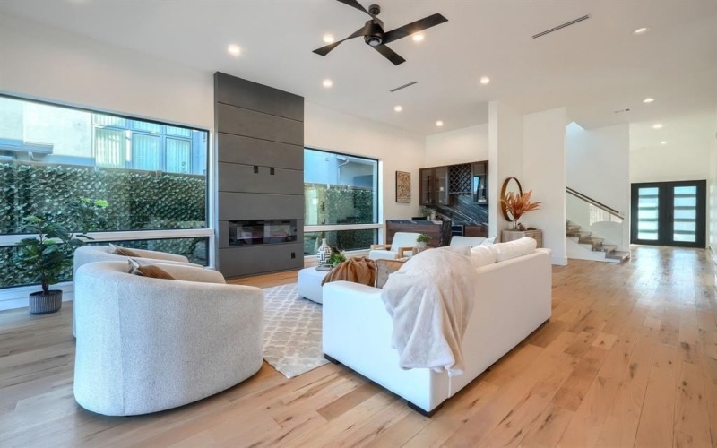 4719 W University Boulevard, Dallas, TX 75209, 5 Bedrooms Bedrooms, ,5 BathroomsBathrooms,Residential,For Sale,4719 W University Boulevard,20857972