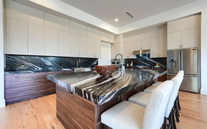 4719 W University Boulevard, Dallas, TX 75209, 5 Bedrooms Bedrooms, ,5 BathroomsBathrooms,Residential,For Sale,4719 W University Boulevard,20857972