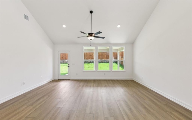 1408 Holmes Street, Celina, TX 75009, 4 Bedrooms Bedrooms, ,3 BathroomsBathrooms,Residential,For Sale,1408 Holmes Street,20876905