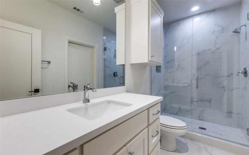 7422 VILLANOVA Street, Dallas, TX 75225, 6 Bedrooms Bedrooms, ,7 BathroomsBathrooms,Residential,For Sale,7422 VILLANOVA Street,20872929