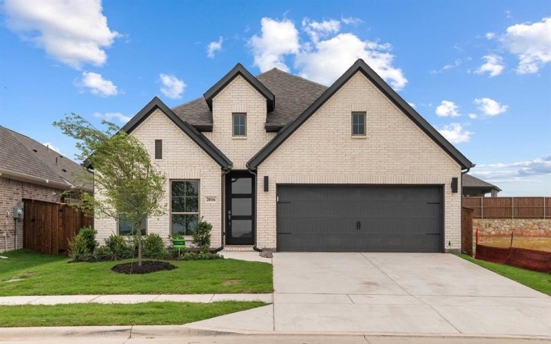 2016 Brewers Lane, Forney, TX 75126, 4 Bedrooms Bedrooms, ,3 BathroomsBathrooms,Residential,For Sale,2016 Brewers Lane,20853884