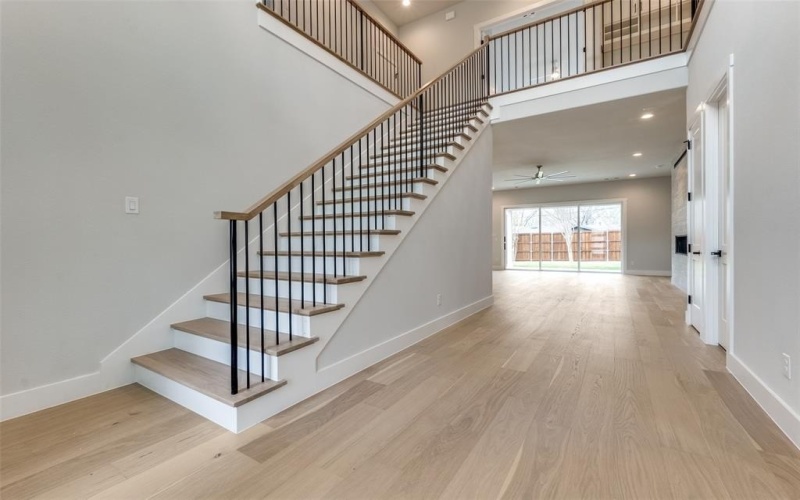 10721 Clearbrook Lane, Dallas, TX 75218, 4 Bedrooms Bedrooms, ,5 BathroomsBathrooms,Residential,For Sale,10721 Clearbrook Lane,20879807