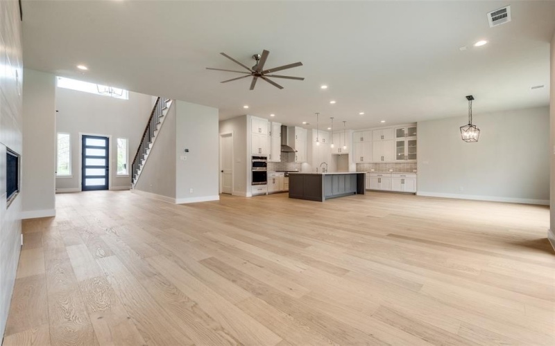 10721 Clearbrook Lane, Dallas, TX 75218, 4 Bedrooms Bedrooms, ,5 BathroomsBathrooms,Residential,For Sale,10721 Clearbrook Lane,20879807