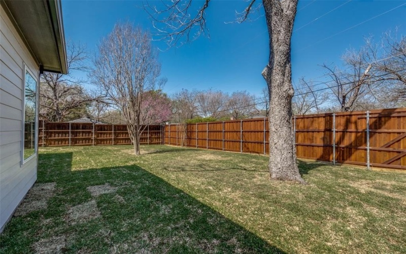 10721 Clearbrook Lane, Dallas, TX 75218, 4 Bedrooms Bedrooms, ,5 BathroomsBathrooms,Residential,For Sale,10721 Clearbrook Lane,20879807