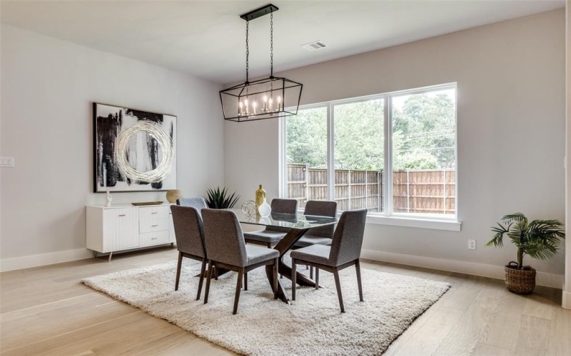 10721 Clearbrook Lane, Dallas, TX 75218, 4 Bedrooms Bedrooms, ,5 BathroomsBathrooms,Residential,For Sale,10721 Clearbrook Lane,20879807