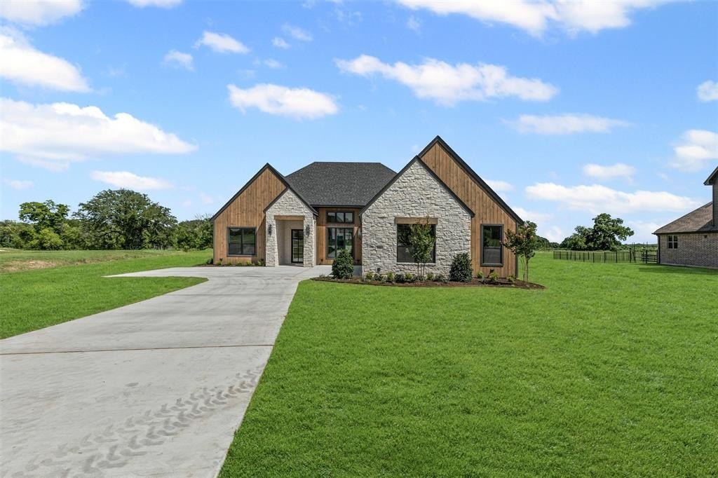 580 Lydia Lane, Granbury, TX 76049, 4 Habitaciones Habitaciones , ,3 BañosBaños,Residential,En Venta,580 Lydia Lane,20876727