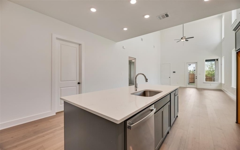 1532 Sandhill Lane, Celina, TX 75009, 4 Bedrooms Bedrooms, ,3 BathroomsBathrooms,Residential,For Sale,1532 Sandhill Lane,20861562