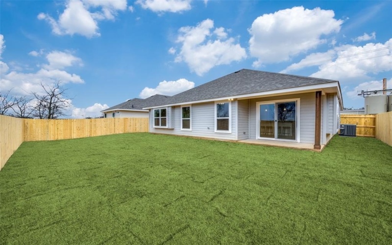 102 Walnut Street, Whitesboro, TX 76273, 3 Bedrooms Bedrooms, ,2 BathroomsBathrooms,Residential,For Sale,102 Walnut Street,20846704