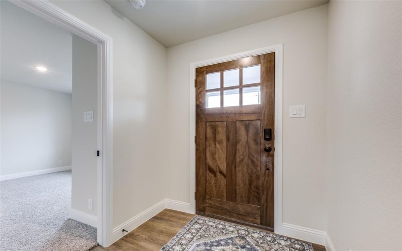 102 Walnut Street, Whitesboro, TX 76273, 3 Bedrooms Bedrooms, ,2 BathroomsBathrooms,Residential,For Sale,102 Walnut Street,20846704