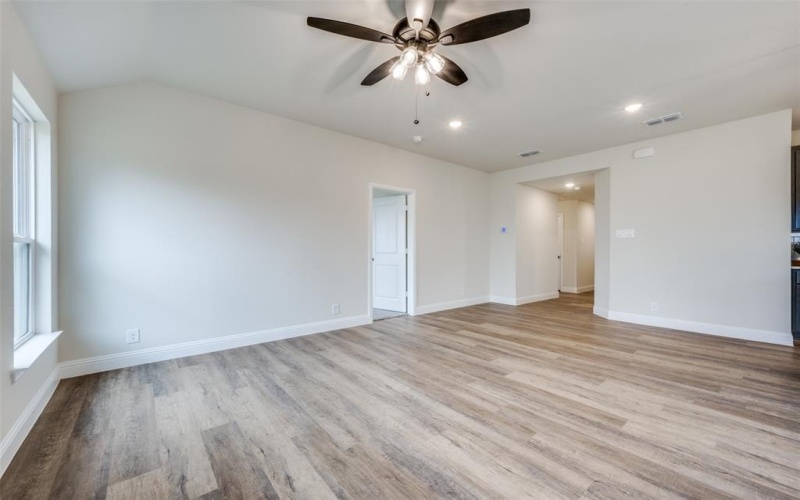 102 Walnut Street, Whitesboro, TX 76273, 3 Bedrooms Bedrooms, ,2 BathroomsBathrooms,Residential,For Sale,102 Walnut Street,20846704