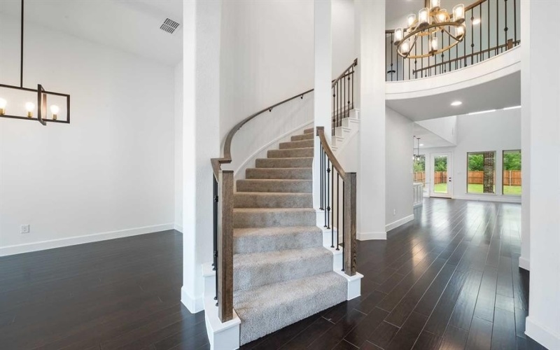 1217 Whitecliff Drive, Forney, TX 75126, 5 Habitaciones Habitaciones , ,5 BañosBaños,Residential,En Venta,1217 Whitecliff Drive,20875796